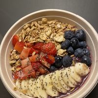 Antioxidant bowl  at Fruitive - Palmer Alley in Washington