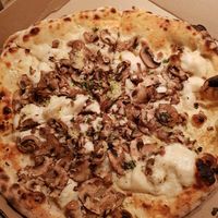 Vegan Zio Pino (my fave) at Shop 225 Pizzeria in Pascoe Vale South