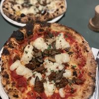   at Shop 225 Pizzeria in Pascoe Vale South