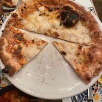 “focaccia”😡 at Shop 225 Pizzeria in Pascoe Vale South