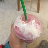 Strawb milkshake at Cupcakes and Shhht in East London
