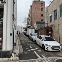 Short walk from Donguk university station exit 2. Turn on from small lane. Located on basement level at Jeoksubang - 적수방 in Seoul