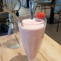 Pink milkshake at SUE in Rotterdam