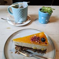 Vegan cake (5 €) and jasmin gren tea at NOP in Tallinn