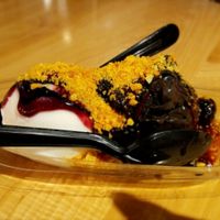 vegan sundae at Milkjam Creamery in Minneapolis