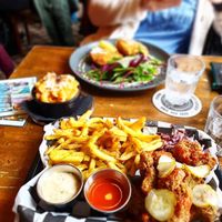 Yum at Lucky Pig - Paradise Palms in Edinburgh