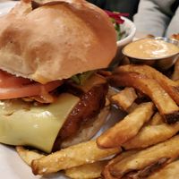 Delicious burger #Veganuary at MeeT in Gastown in Vancouver