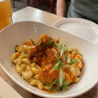 Buffalo cauliflower mac n cheese   at MeeT in Gastown in Vancouver