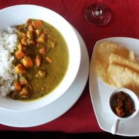 Lentil and sweet potato curry at The Elphinstone Hotel in Elphinstone