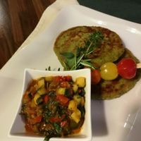 Chickpea patties with veggies at Gasthaus zur Kohlstatt in Wels