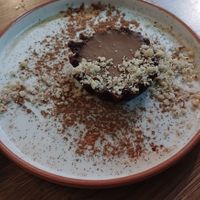 Tarta raw de chocolate at Mundo Verde in Medellin