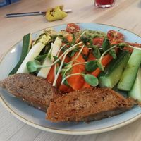 Vegetable plate at Holigans in Vilnius