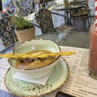 Грибной суп и смузи at Mindal in Sevastopol