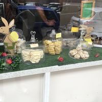 Vegan cookies at Va.Be Cake Design in Turin