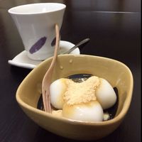 yuzu tea and kinako dango for dessert at Shiki-Saisai Non in Shirahama