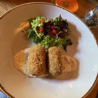 Tussengerecht ‘champignon kroketten'  at Eetcafe Ceramique in Maastricht