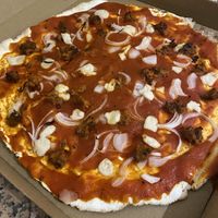 Vegan "pepperoni" pizza. Good taste, bad texture.  at La Clote in Barcelona