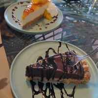 Cheese cake y tarta de chocolate at Samelo Veg in Tenerife