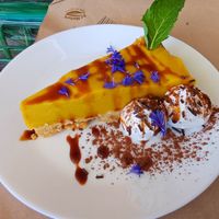 Mango cake at Samelo Veg in Tenerife