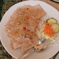 Ravioles con crema de queso de anacardos riquísima, salsa de pera y nueces. at Samelo Veg in Tenerife