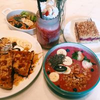 Breakfast at Veganerie Concept - Benjasiri Park in Bangkok