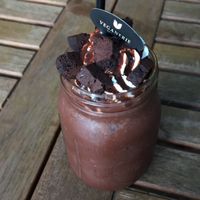 Vegan Brownie Smoothie at Veganerie Concept - Benjasiri Park in Bangkok