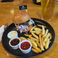 BBQ pulled pork burger at Veganerie Concept - Benjasiri Park in Bangkok