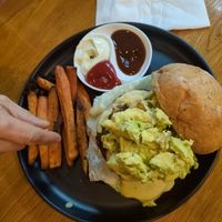 Avocado burger at Veganerie Concept - Benjasiri Park in Bangkok