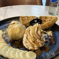  Banoffee waffle  at Veganerie Concept - Benjasiri Park in Bangkok