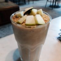 Apple crumble soy yoghurt smoothie at Veganerie Concept - Benjasiri Park in Bangkok