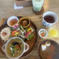 Vegan lunch set  at Musubi Cafe in Kyoto