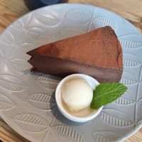 ToFu cake de chocolate at Musubi Cafe in Kyoto