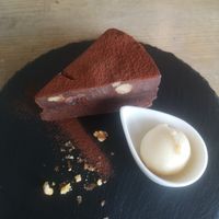 Vegan chocolate cake at Musubi Cafe in Kyoto