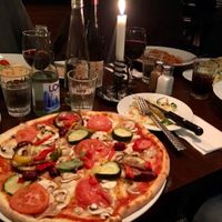 primavera- vegan pizza at Feca in Stockholm