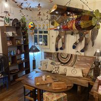 Nice interior with local art you can buy  at Emporio com Arte in Foz Do Iguacu