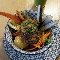 lunch bowl at 5 Lorette in Paris