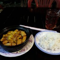 braised tofu clay pot at Lam Tong Quan in Phan Thiet