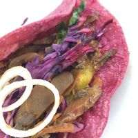 Tacos de pastor de setas con salsa de piña at La Pitahaya Vegana in Mexico City