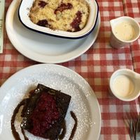 Ginger Apple crumble & Brownie at Cafe Van Gogh in South West London