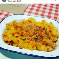 Mac Cheese at Cafe Van Gogh in South West London