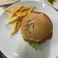Cheese burger 🍔  at Vegamo Centro in Mexico City