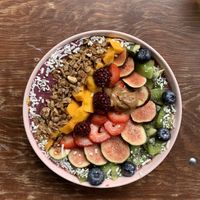 Açaí bowl 🤯 at Vegamo Centro in Mexico City
