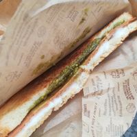 Toast con Mortadella Vegfather, Pesto di Pistacchi e Formaggio Vegano. Limited Edition at Capatoast in Naples