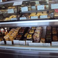 Food selection at Juicy Brew - Kaimuki in Honolulu