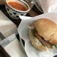 Tofu burger & minestrone soup at Salunpowaku in Minoo