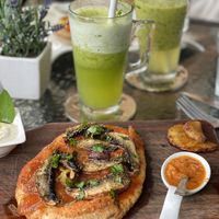 Ridicula tosta con 2 gajos de patatas at Horizon Hotel and Yoga Center  in Santa Teresa