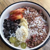 Six pack proteine bowl at Wild & The Moon - rue Charlot in Paris