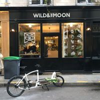 Front of restaurant at Wild & The Moon - rue Charlot in Paris