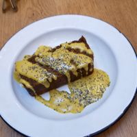 Carrot cake with sauce at Wild & The Moon - rue Charlot in Paris