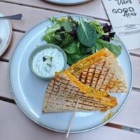 Quesadilla with tofu at Almalibre Acai Bar in Valencia